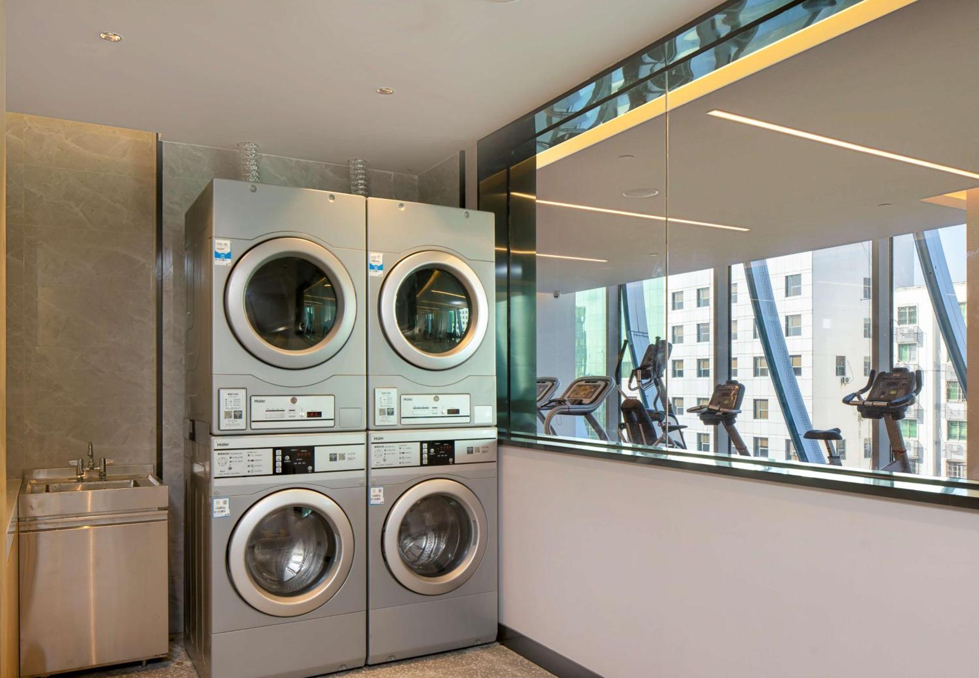 Hilton Garden Inn Shenzhen Airport,Enjoy 24-Hour One Way Free Delivery From Hotel To Shenzhen Baoan Airport On The Hour Thẩm Quyến Ngoại thất bức ảnh