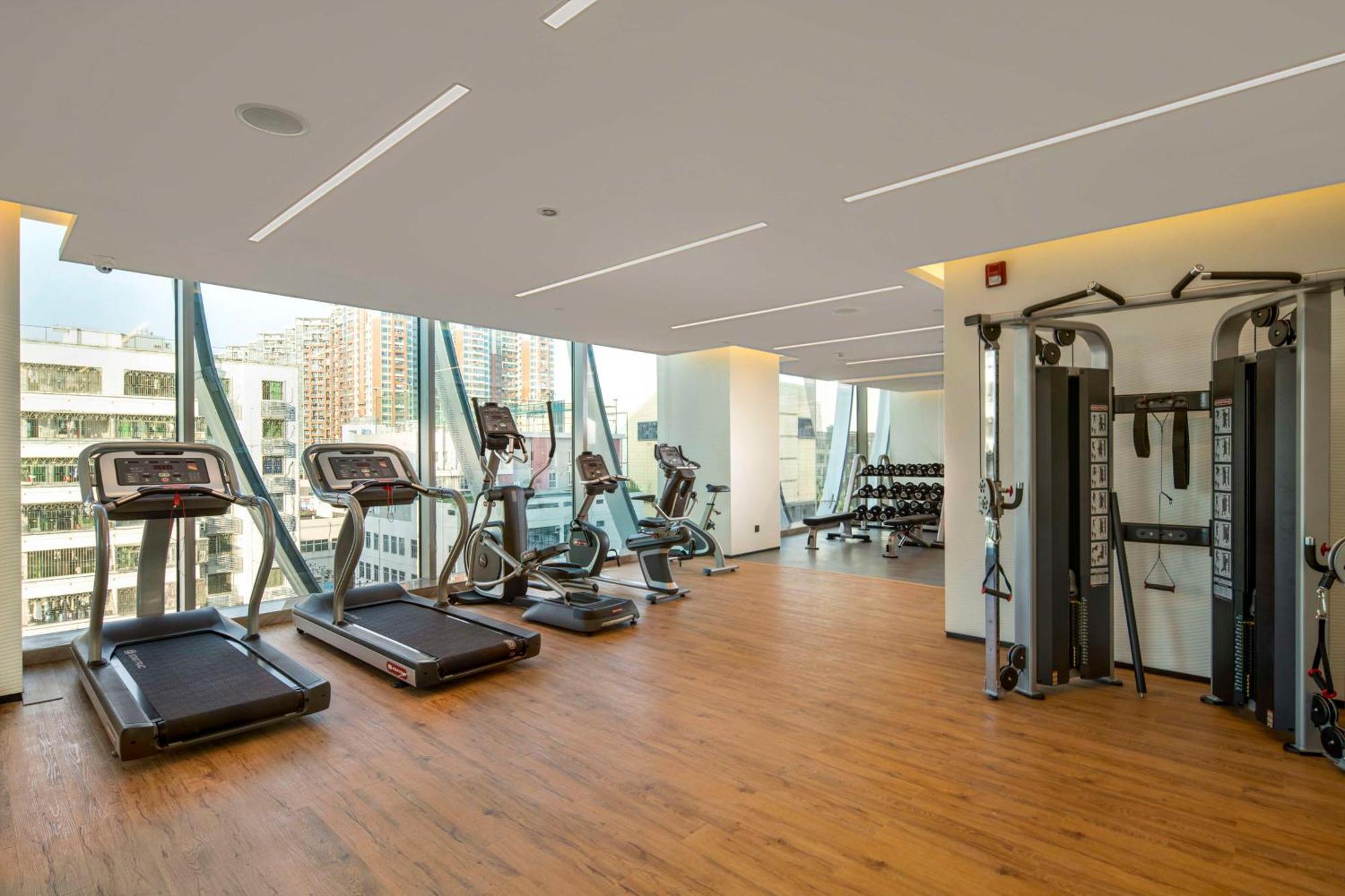 Hilton Garden Inn Shenzhen Airport,Enjoy 24-Hour One Way Free Delivery From Hotel To Shenzhen Baoan Airport On The Hour Thẩm Quyến Ngoại thất bức ảnh